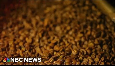 Global Coffee Market Faces Crisis as Prices Soar in 2025